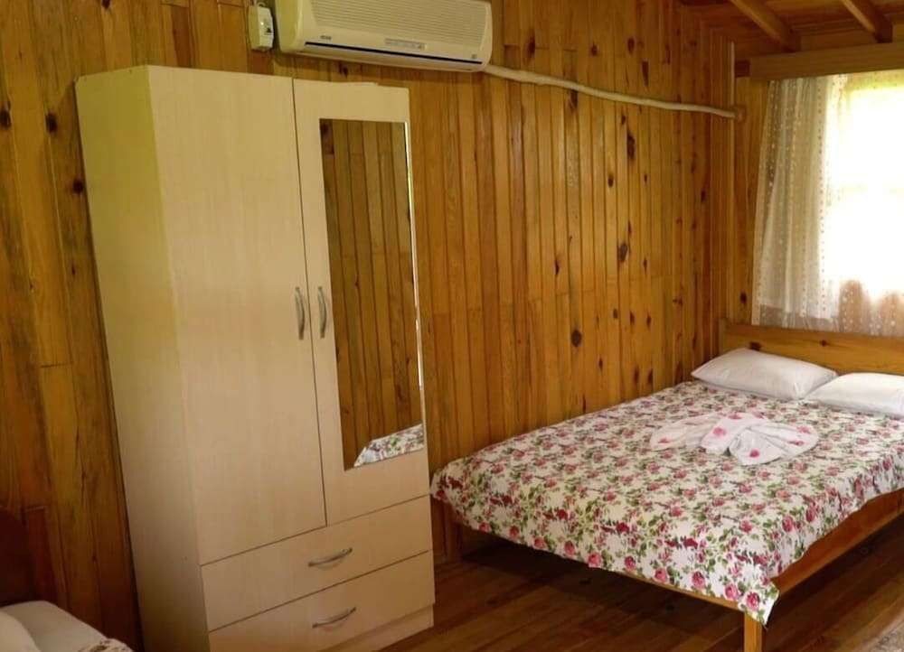 Адрасан: Gemicihan Bungalov & Pansiyon