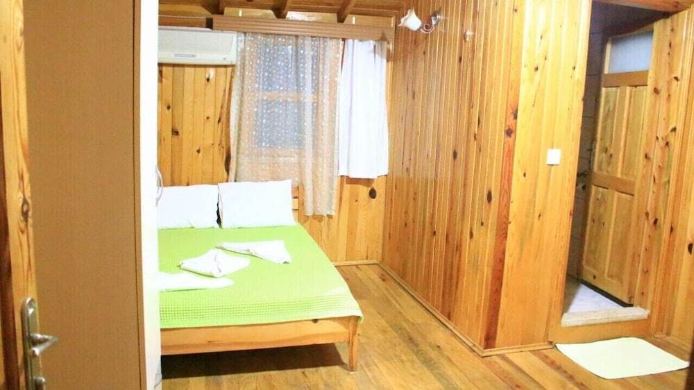Адрасан: Gemicihan Bungalov & Pansiyon