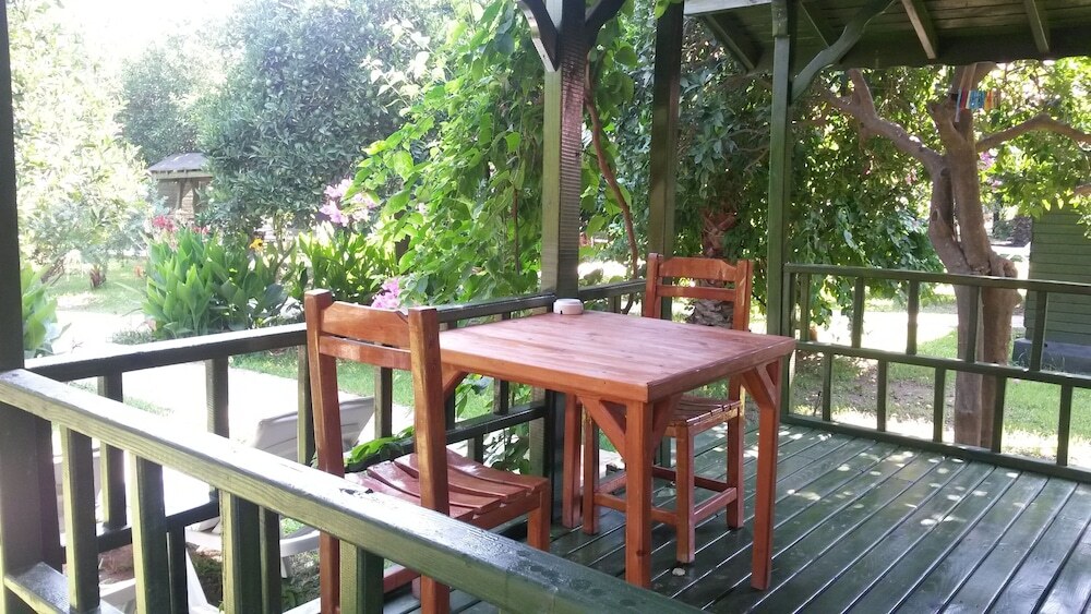Чиралы: Hotel Yavuz Bungalow