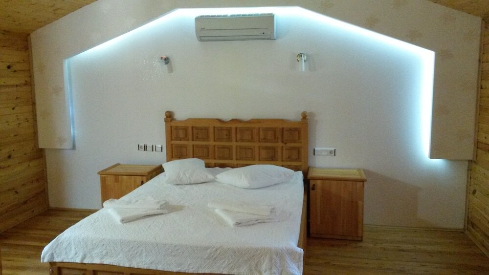 Чиралы: Hotel Yavuz Bungalow