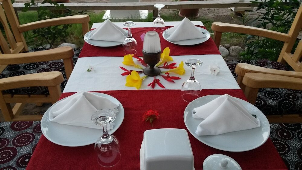 Чиралы: Hotel Yavuz Bungalow