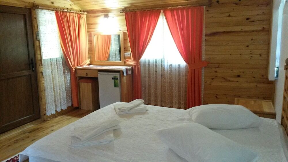 Чиралы: Hotel Yavuz Bungalow