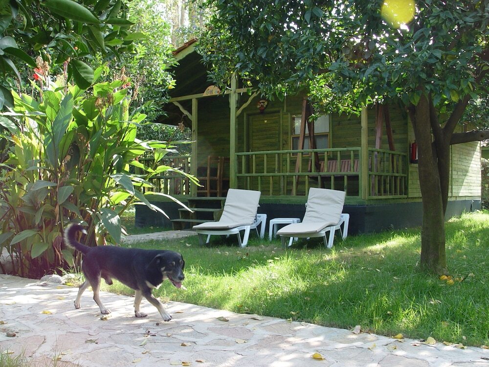 Чиралы: Hotel Yavuz Bungalow
