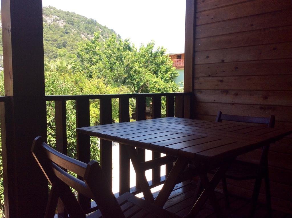 Чиралы: Palm Konak Apart Hotel