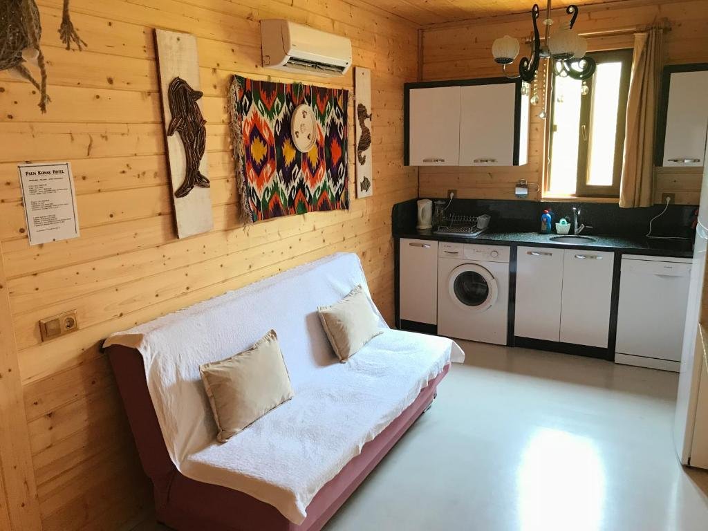 Чиралы: Palm Konak Apart Hotel