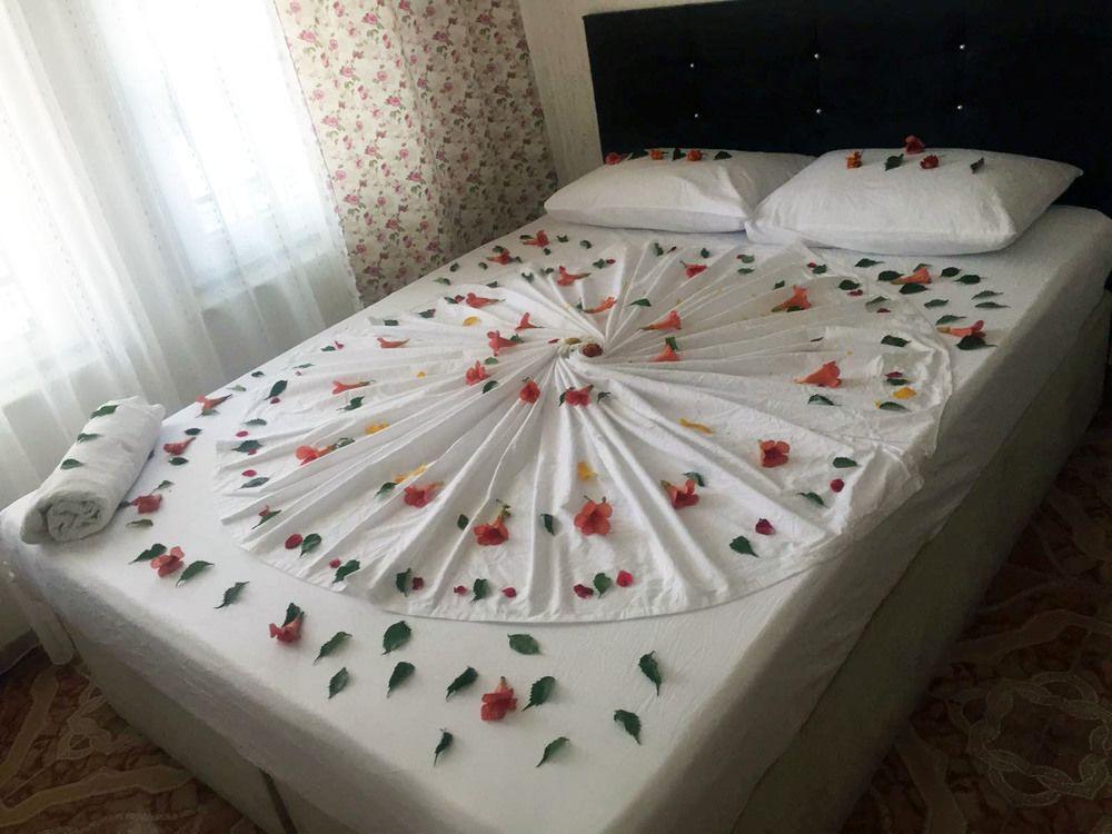 Согучак: Shadow Hotel