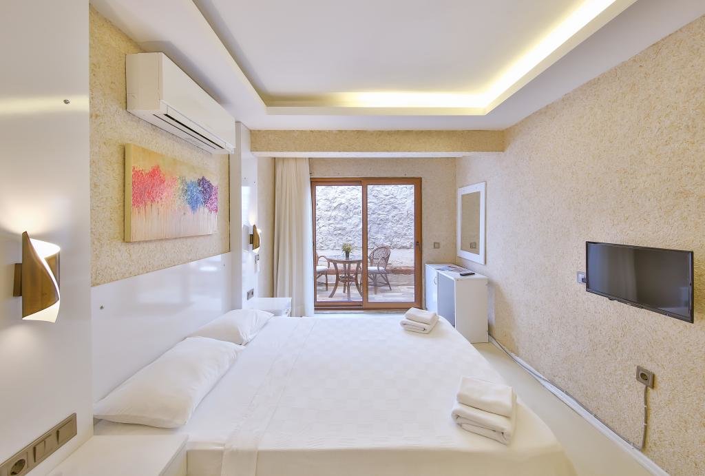 Каш: Hotel No37