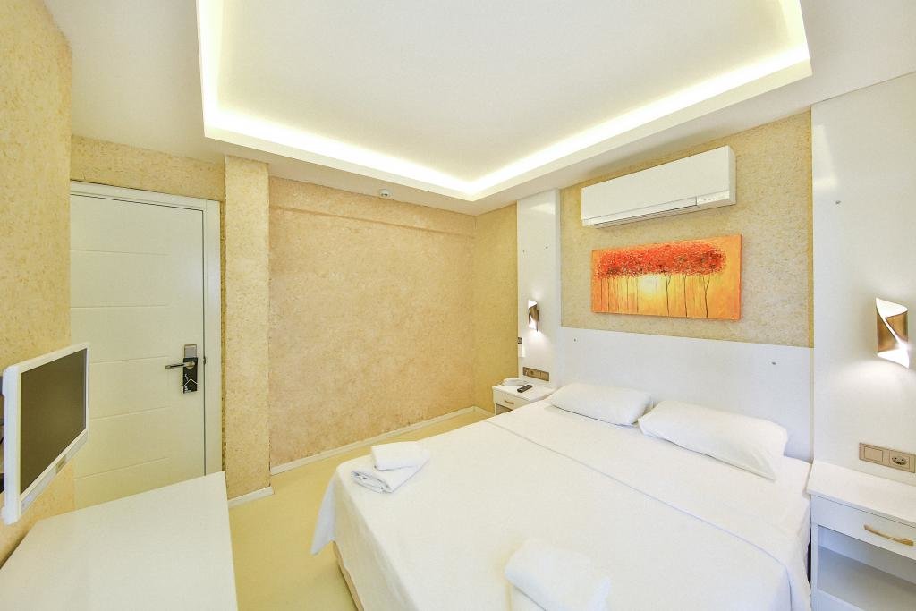 Каш: Hotel No37
