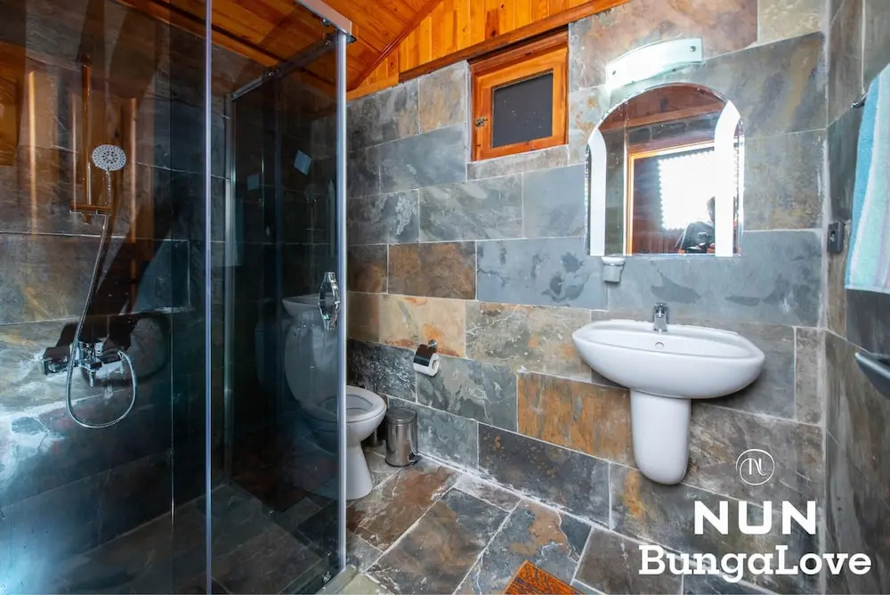 Кумлуджа: Nun BungaLove