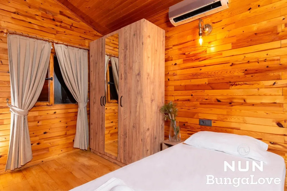 Кумлуджа: Nun BungaLove