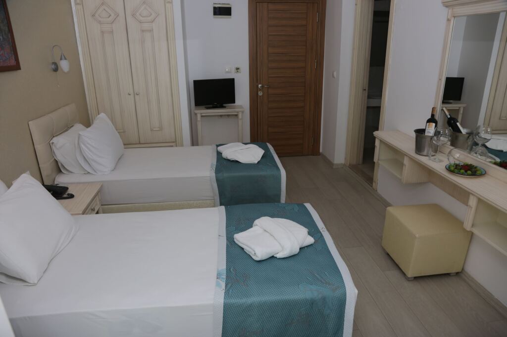 Мармарис: Geo Beach Hotel Marmaris
