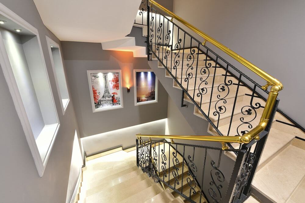 Башискеле: D'Lux Boutique Hotel