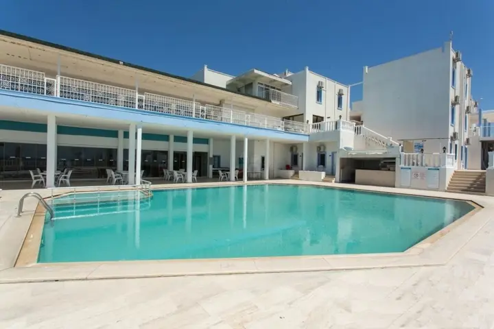 Акьярлар: Chronos Beach Hotel