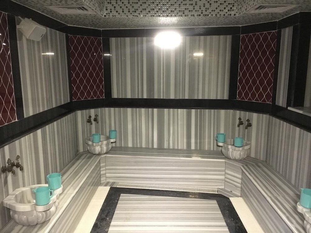 Газлигёль: Cakir Termal Otel