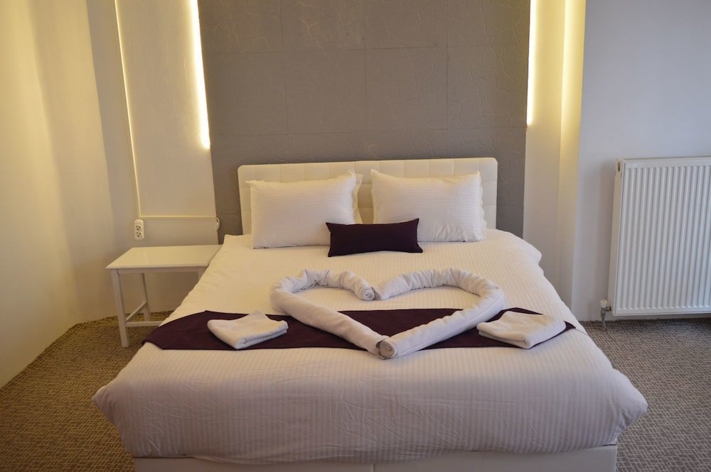 Эскишехир: White Suite & Apartments