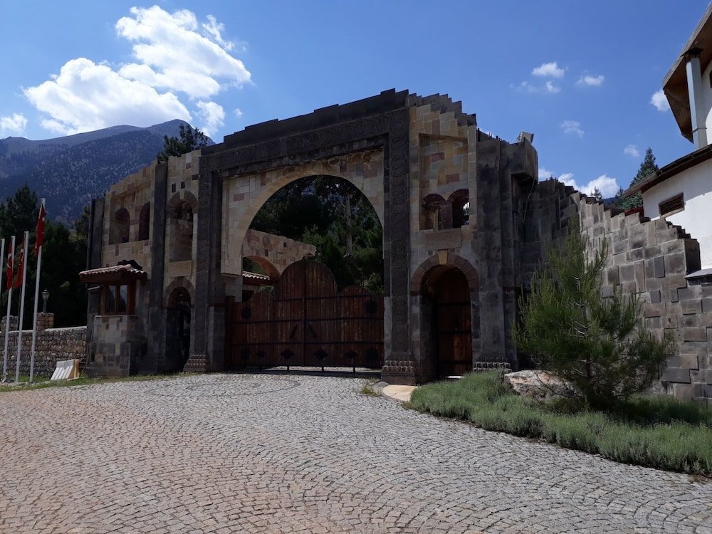 Позанты: Pendosis Tatil Koyu