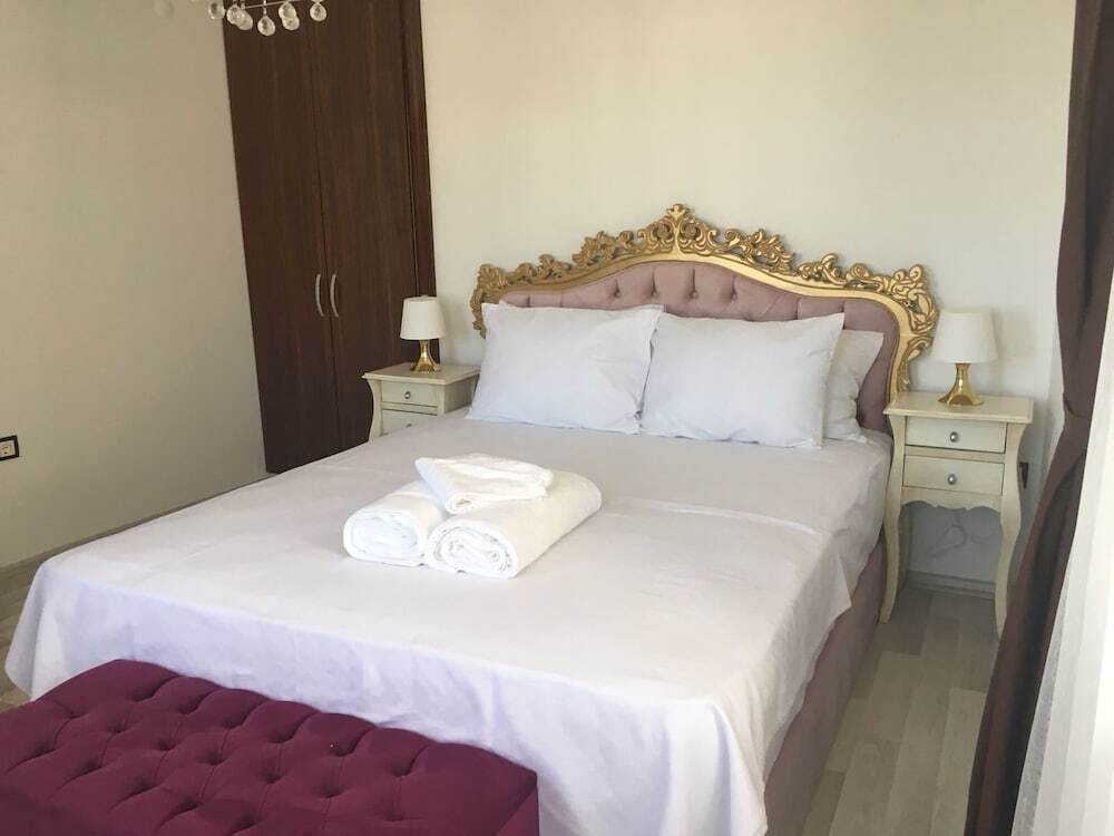 Айвалык: Cundahan Otel