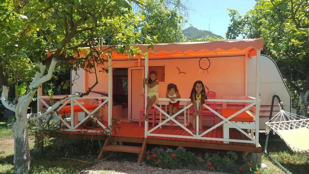 Чиралы: Bellerofon Camping