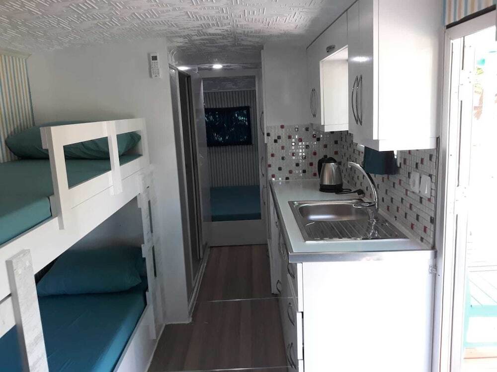 Чиралы: Bellerofon Camping