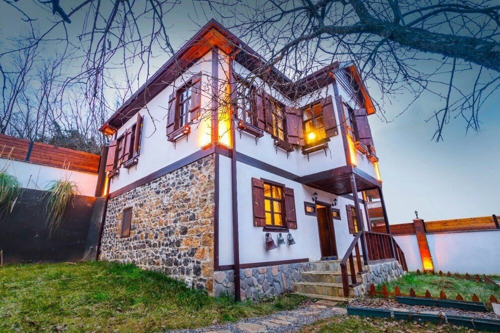 Трабзон: Şamlıoğlu Historical Mansion