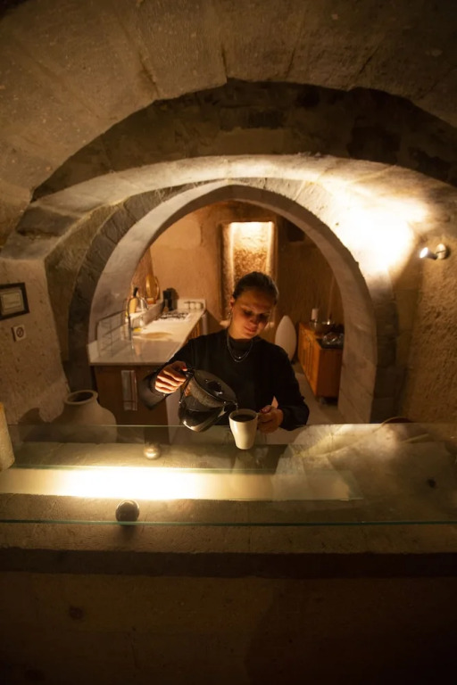 Учисар: Asmali Cave House
