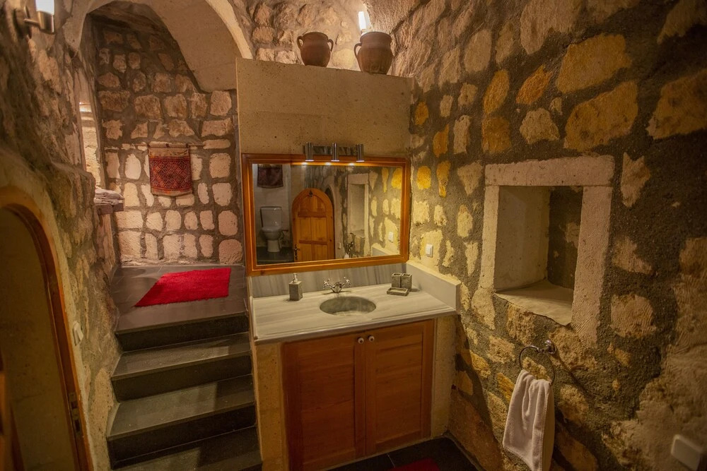 Учисар: Asmali Cave House