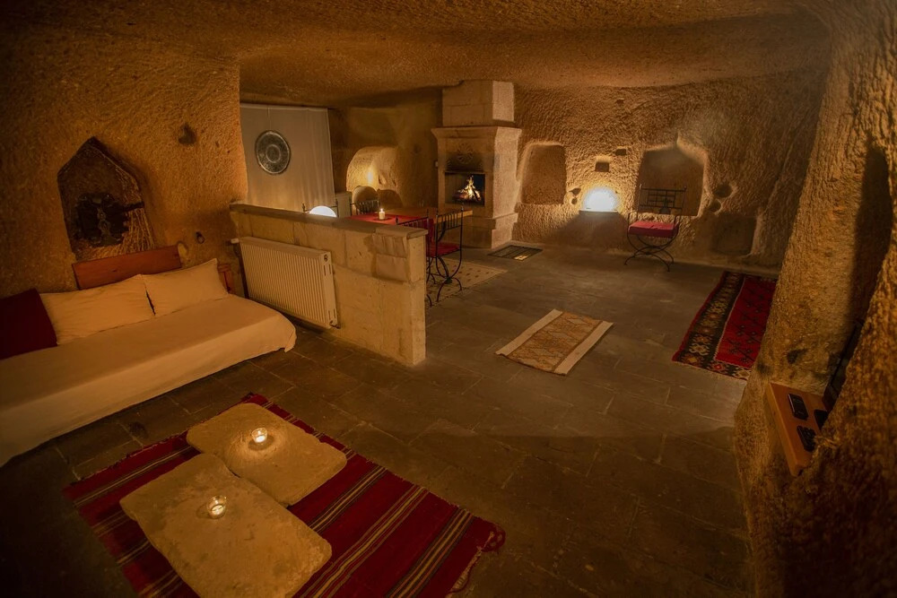 Учисар: Asmali Cave House