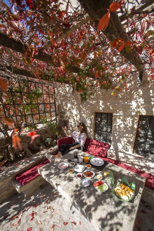 Учисар: Asmali Cave House
