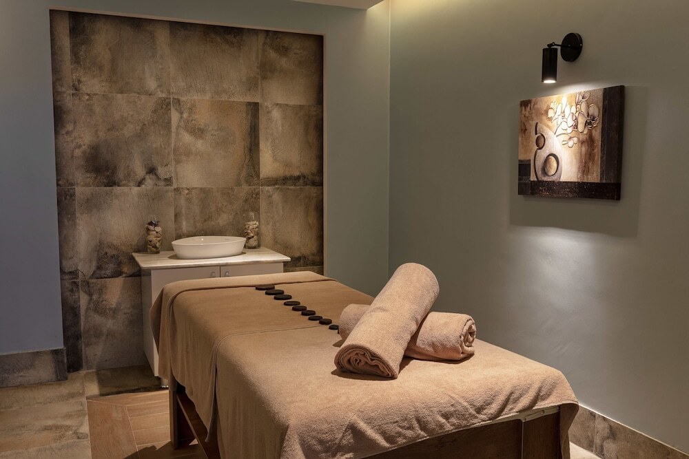 Согучак: Aqua Mount Hotel Thermal Spa Hot Spring