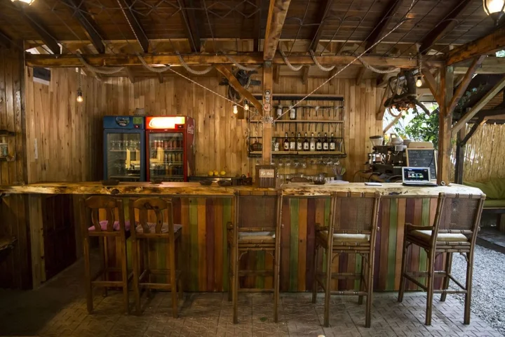 Кумлуджа: Base Bungalows