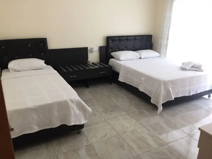 Силифке: Holiday Hotel