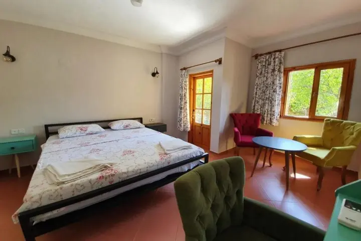 Чиралы: Oblomov Hotel