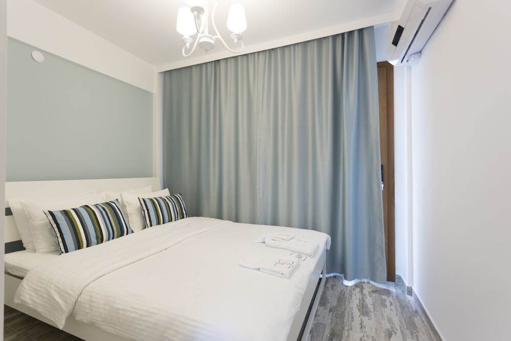 Акьяка: Alp Suites Limon