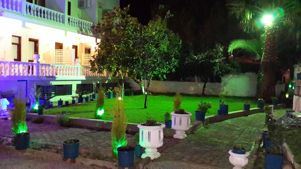 Орен: Keramos Boutique Hotel