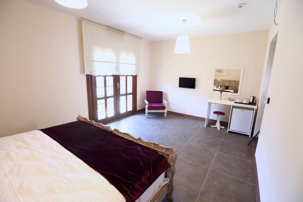 Урла: Espira Otel