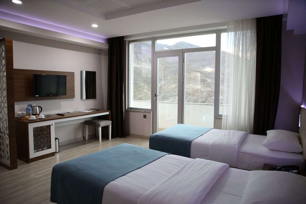 Артвин: Grand Hotel Artvin