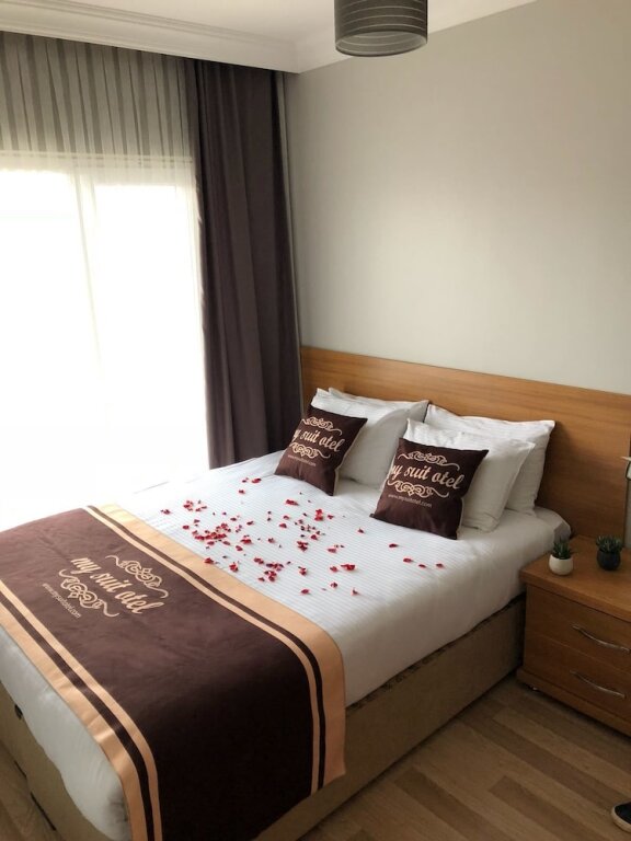 Ван: My Suit Otel