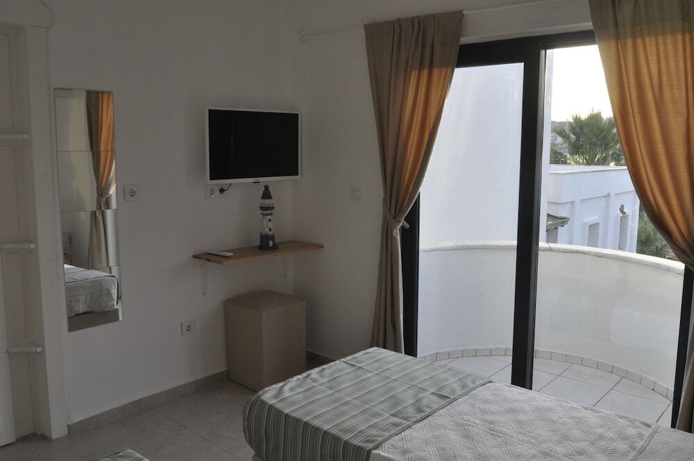 Бодрум: Otel Marinada