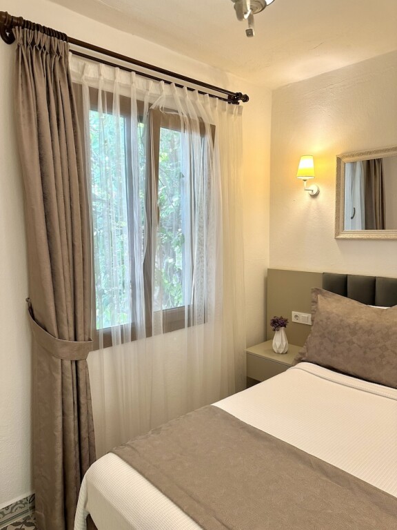 Бозджаада: Evren Butik Otel