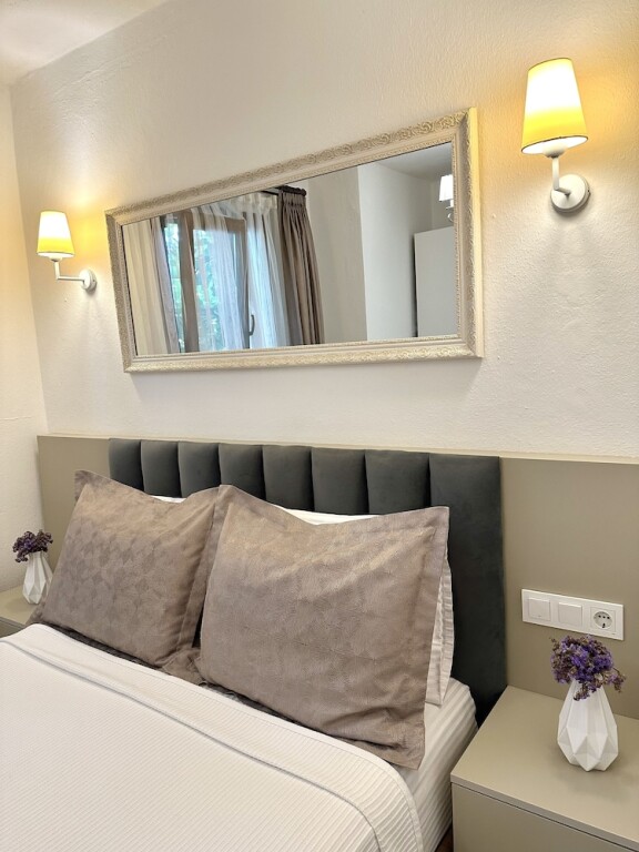Бозджаада: Evren Butik Otel