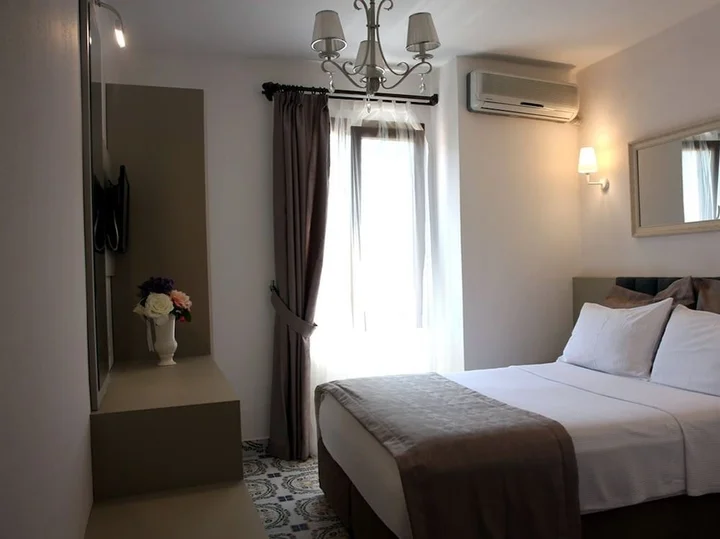 Бозджаада: Evren Butik Otel