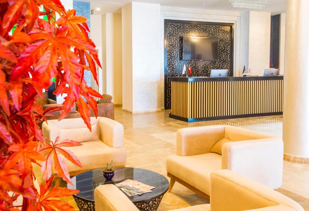 Арсин: Royal Comfort Hotel