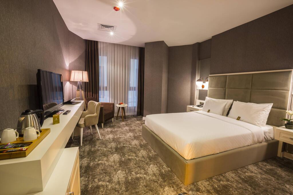Арсин: Royal Comfort Hotel
