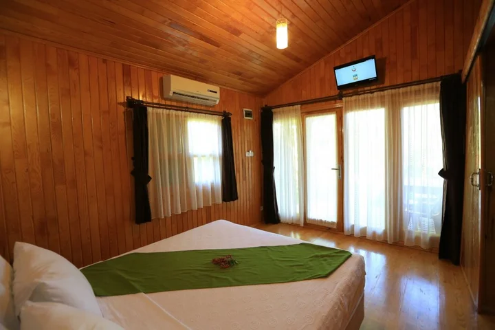 Чиралы: Cirali Zakkum Bungalow
