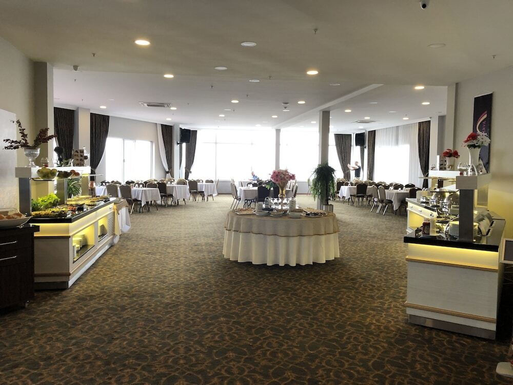 Чамлыхемшин: Hotel Minerva Pazar