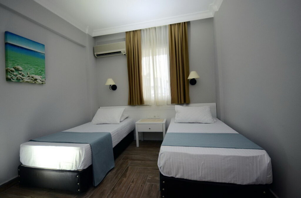 Мармарис: Two Seas Hotel