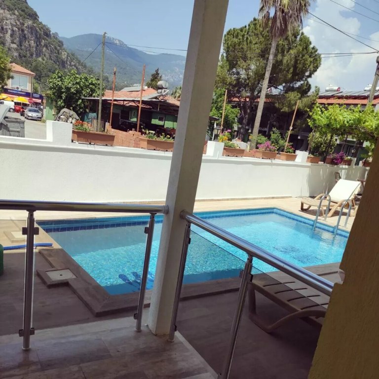 Дальян: Villa Konak Yalcin