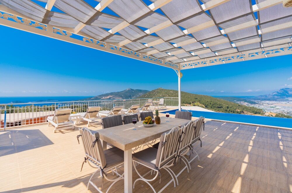 Ешилькёй: Infinity Villa Kalkan