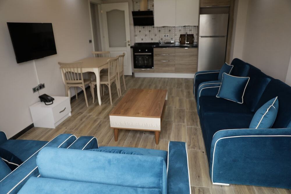 Арсуз: Elada Luxury Otel