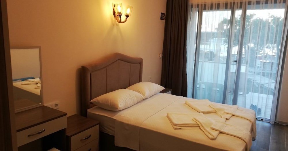 Мармара: Mermer Beach Hotel